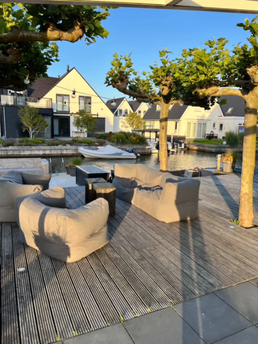 Lounge op het terras